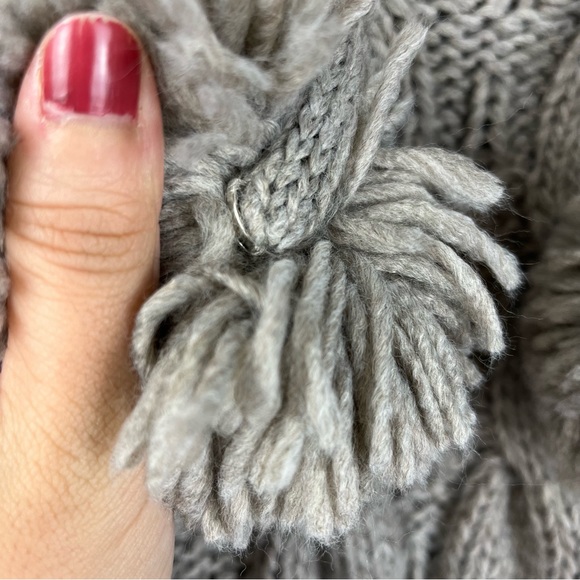 American eagle Aerie Knitted neck warmer pom pom NWT OS - Picture 6 of 7